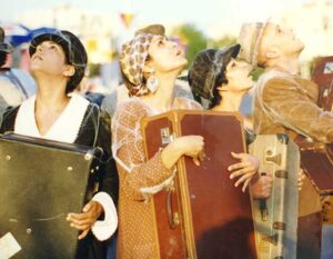 המעפילים | The Immigrants